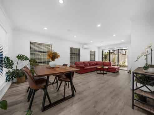 27D Littlejohn Street, Hillsborough