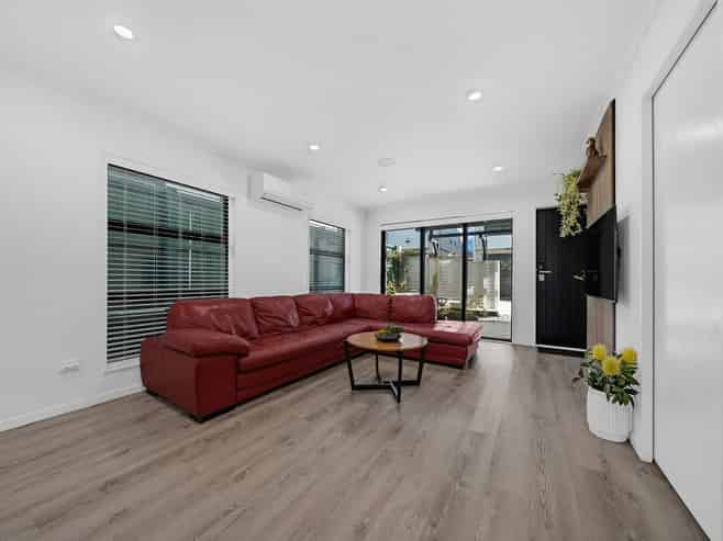 27D Littlejohn Street, Hillsborough