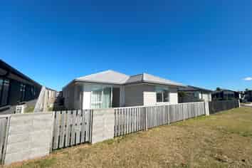 12 Navy Lane, Papamoa