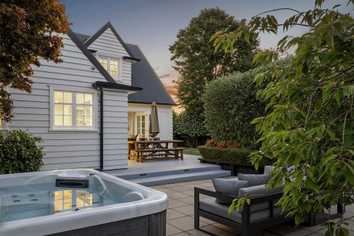 Canterbury - Address withheld