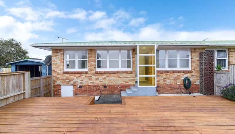 C/3  Laburnum Road, Avondale