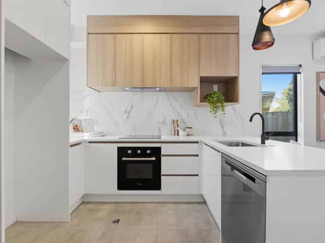 12F Keate Place, Mount Wellington