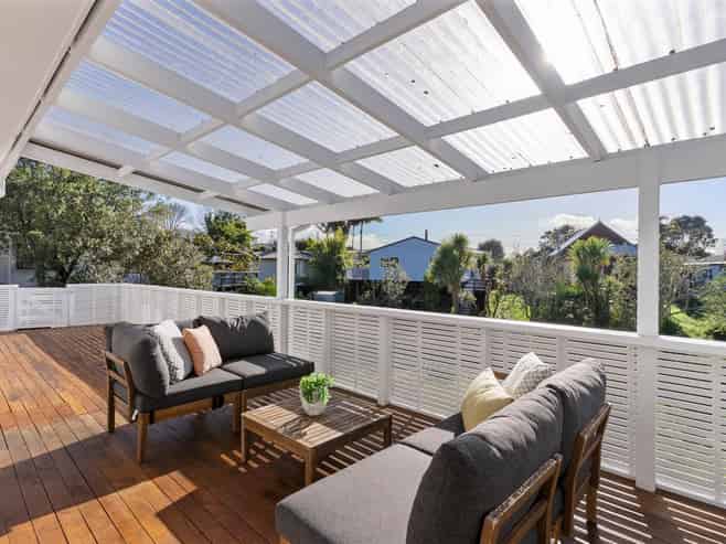 8 Surat Place, Glen Eden