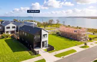 27 Sails Road, Hobsonville