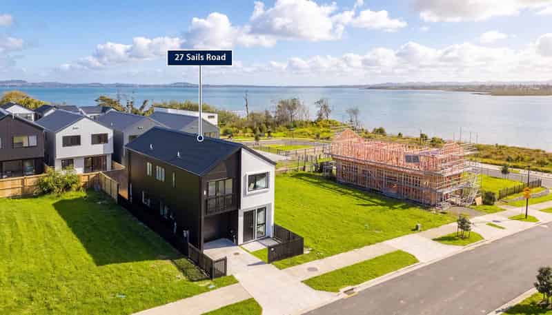 27 Sails Road, Hobsonville