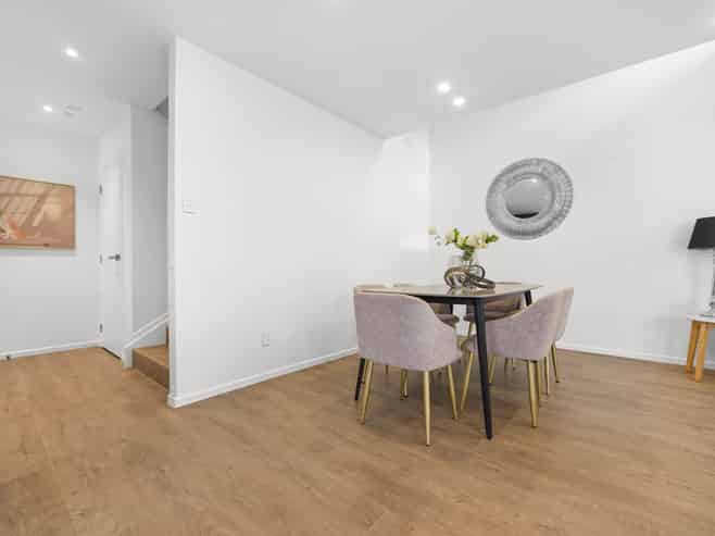 17A Winhall Rise, Remuera