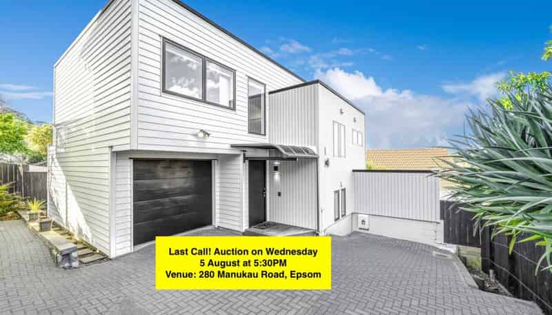 17A Winhall Rise, Remuera