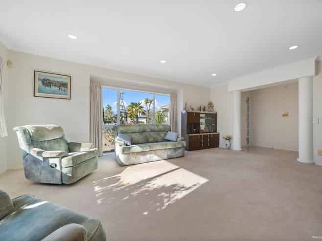 57 Cantora Avenue, Northpark
