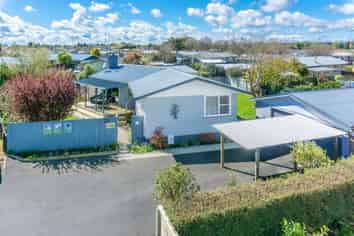 6 Rhonda Avenue, Deanwell