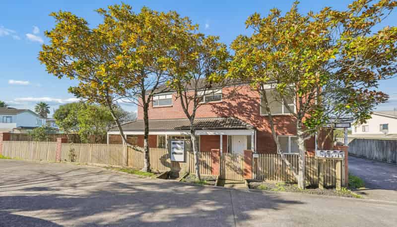 1/23  Charlenne Close, Ranui