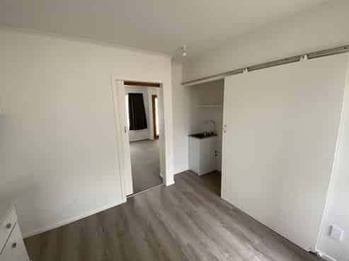 2/4 Gower Street , Trentham