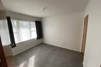 2/4 Gower Street , Trentham