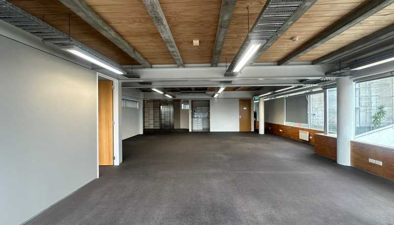 B/34 Douglas , Ponsonby