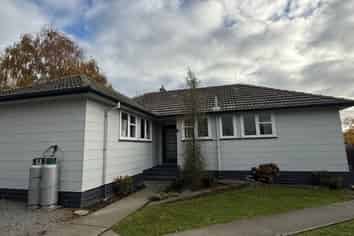 61 Kent Street, Marchwiel