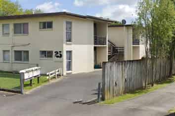 8/25 Wellington Street, Hamilton East