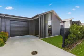 26 Inaka Place, Poike