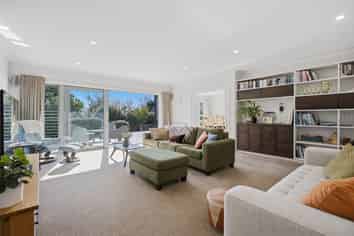 1 Honnor Place, Hurdon