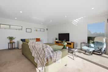 1 Honnor Place, Hurdon