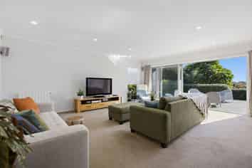 1 Honnor Place, Hurdon