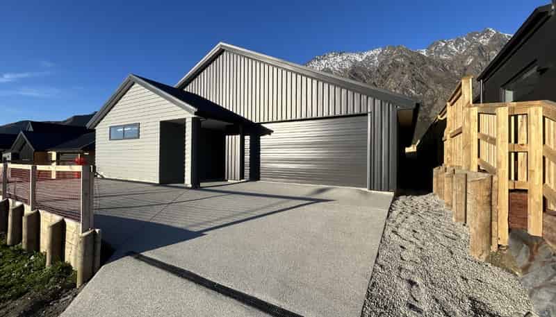 96  Spur Ridge Rise, Jacks Point