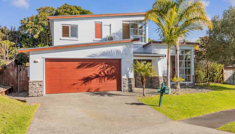 5 Mary Forgham Drive, Greenhithe