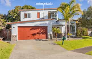 5 Mary Forgham Drive, Greenhithe