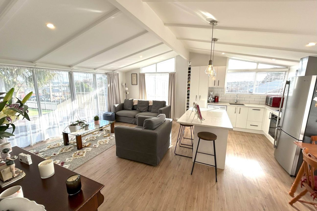 Rare Gem in the Rental Market - Pet-Friendly F... - Widok 2