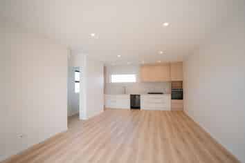 1A Dunkirk Terrace, Mount Albert