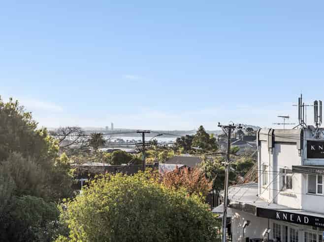 69A Benson Road, Remuera