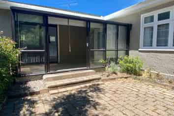 13 Jordan Terrace, Lansdowne