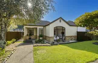4 Pepperdine Place, Albany