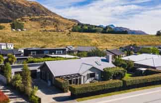 4 McIvor Lane, Lake Hayes Estate