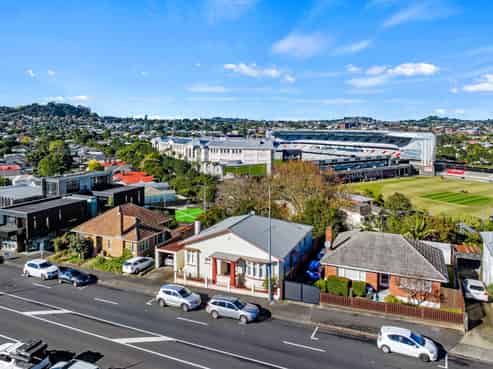 KINGSLAND CENTRAL LAND BANK WITH INCOME
