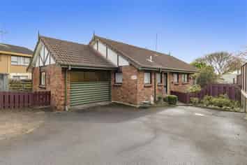 27b Kotuku Place, Matua