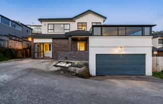 19B Eske Place, Highland Park