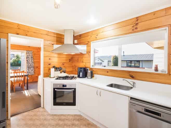 7C Mountfort Grove, Feilding