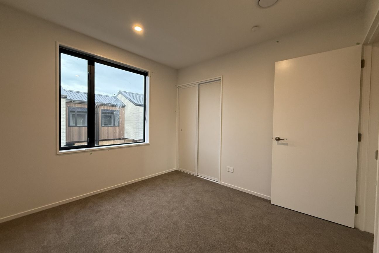 Newly Built 3-Bedroom Home Close to the City & Hagley Park - Bild 6
