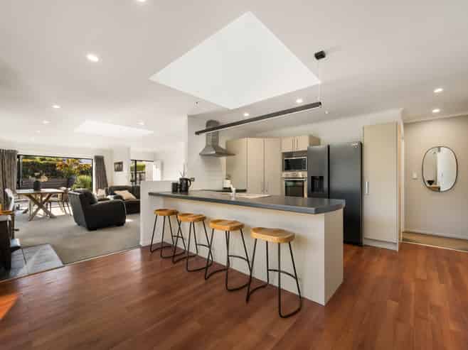 11 and 11A Niger Street, Wanaka
