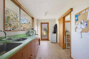 238 Eighty Eight Valley Road, Wakefield
