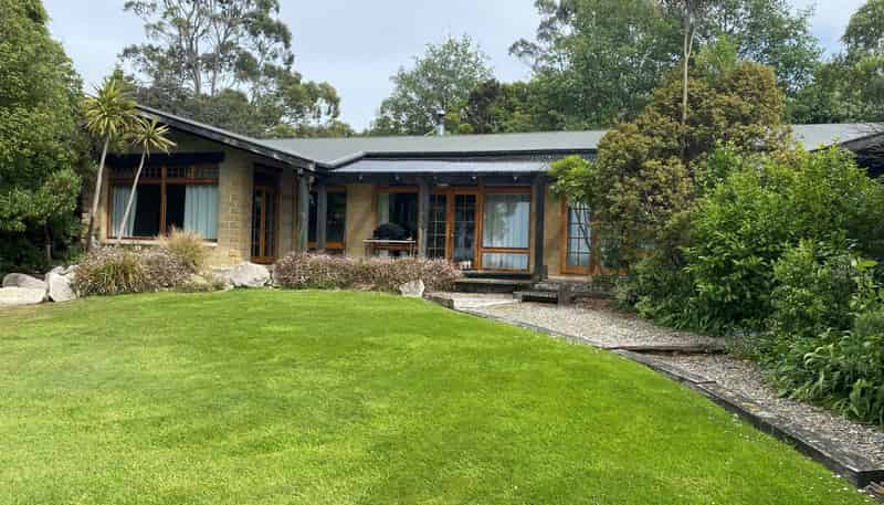 8 Matfen Street, South Hill