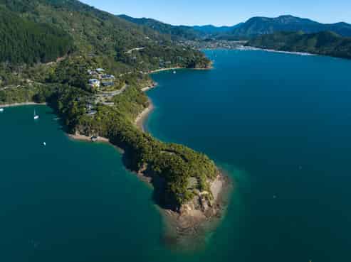318 Port Underwood Road, Waikawa