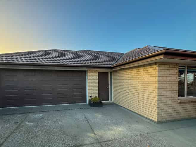 3 Somerville Crescent, Aidanfield