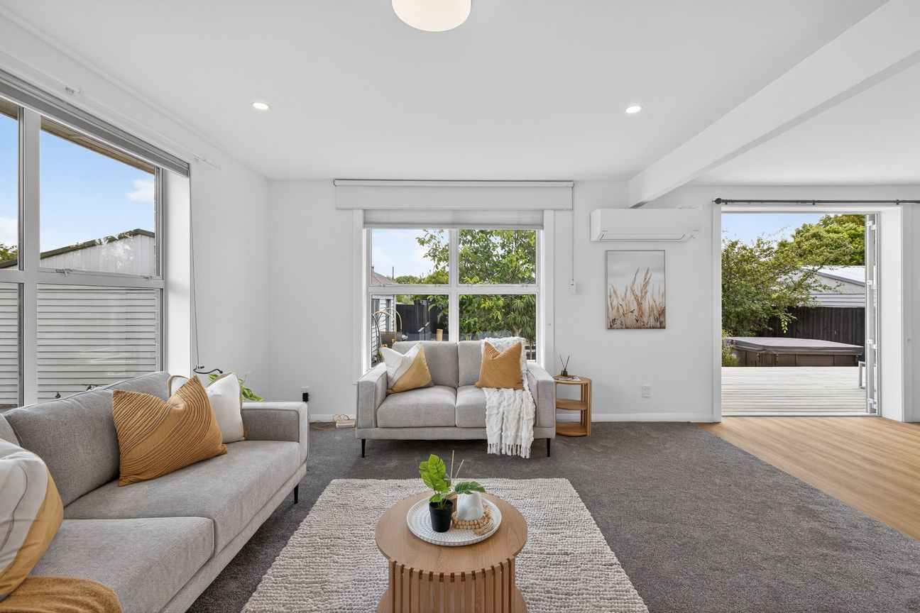 Sunny, Spacious and Built for Entertainers - Widok 5