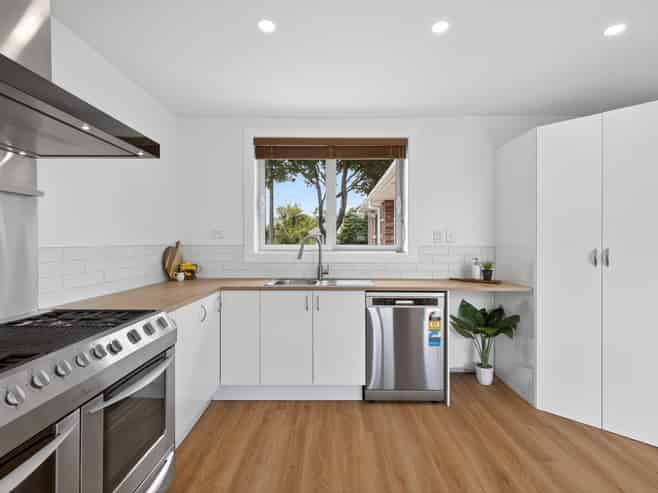 12 De Havilland Street, Hornby
