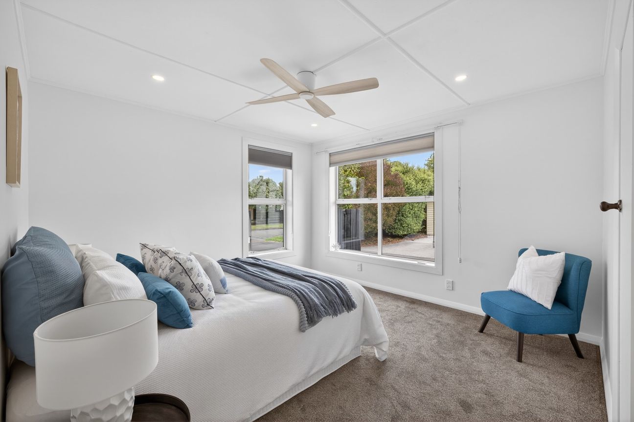 Sunny, Spacious and Built for Entertainers - Więcej
