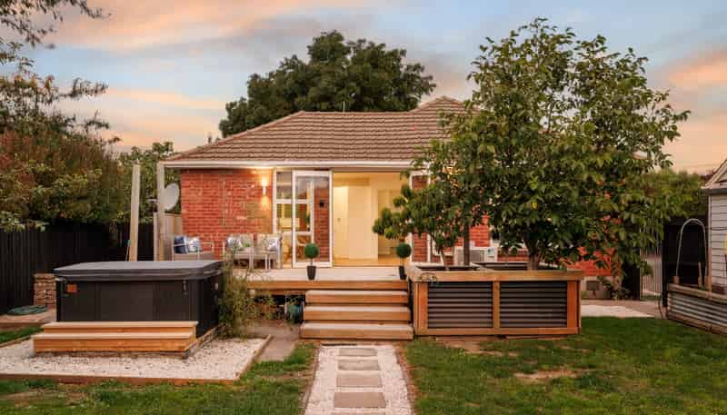 12 De Havilland Street, Hornby