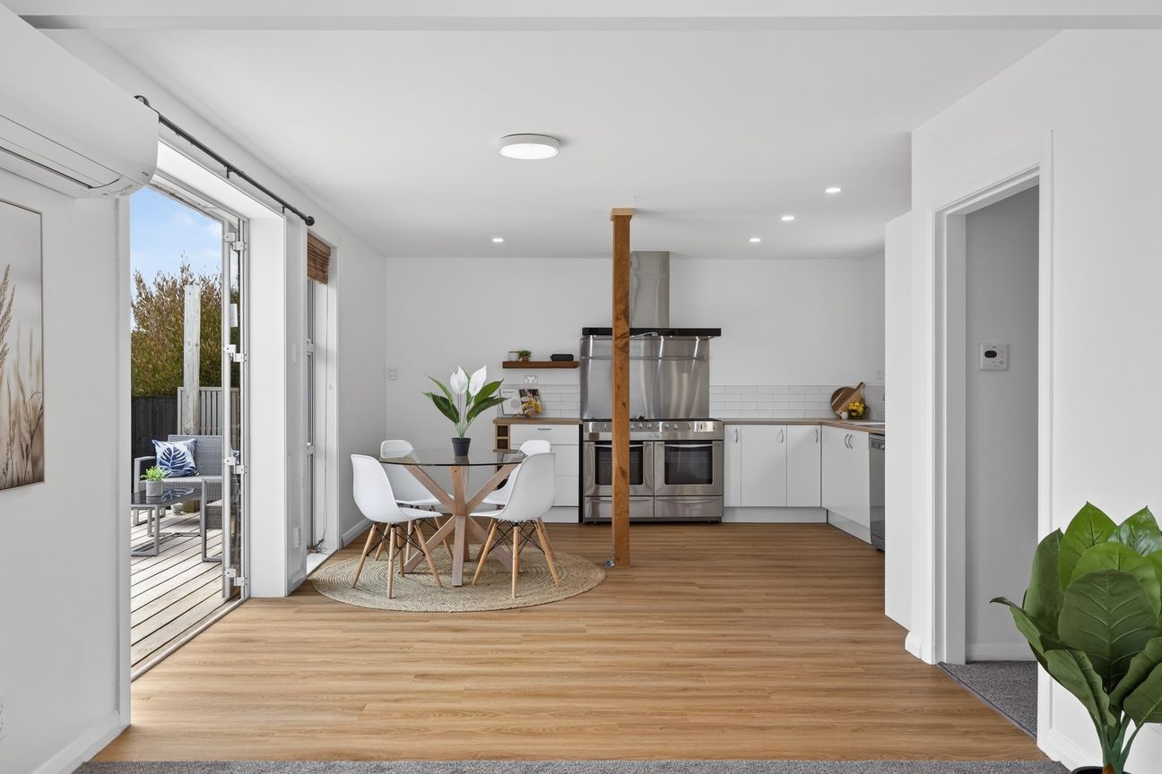 Sunny, Spacious and Built for Entertainers - Widok 2
