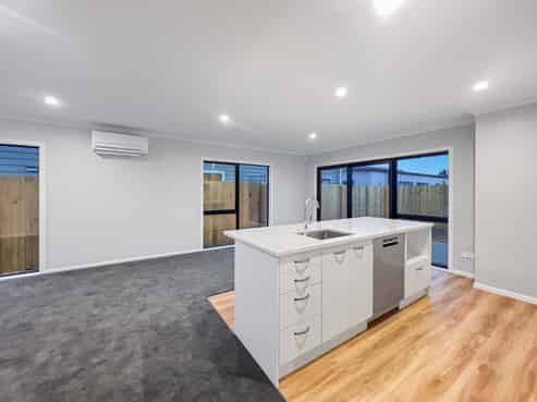 10 Rotoiti Place, Paraparaumu