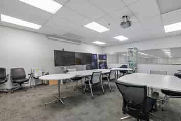 Large Functional Te Rapa Industrial 