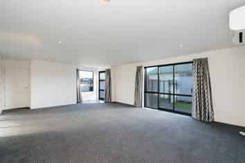 213 North Road, Waikiwi